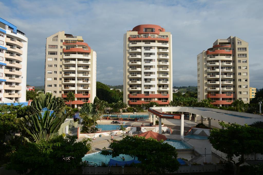 Playa Almendro Resort Tonsupa Luaran gambar