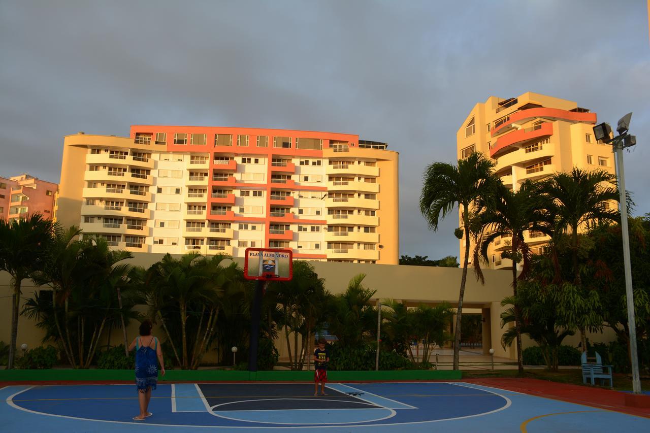 Playa Almendro Resort Tonsupa Luaran gambar
